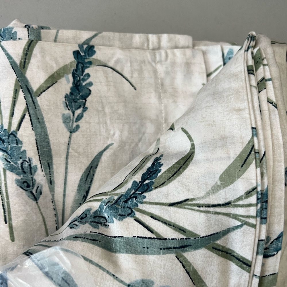 New The Company Store 
Nature's Vine Classic Smooth Sateen Duvet Cover Twin TXL - Picture 9 of 10